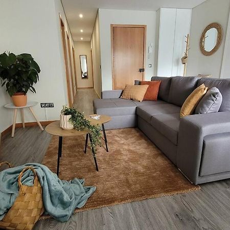 Ao Lado Da Estacao Do Metro! Apartment Vila Nova de Gaia Exterior foto