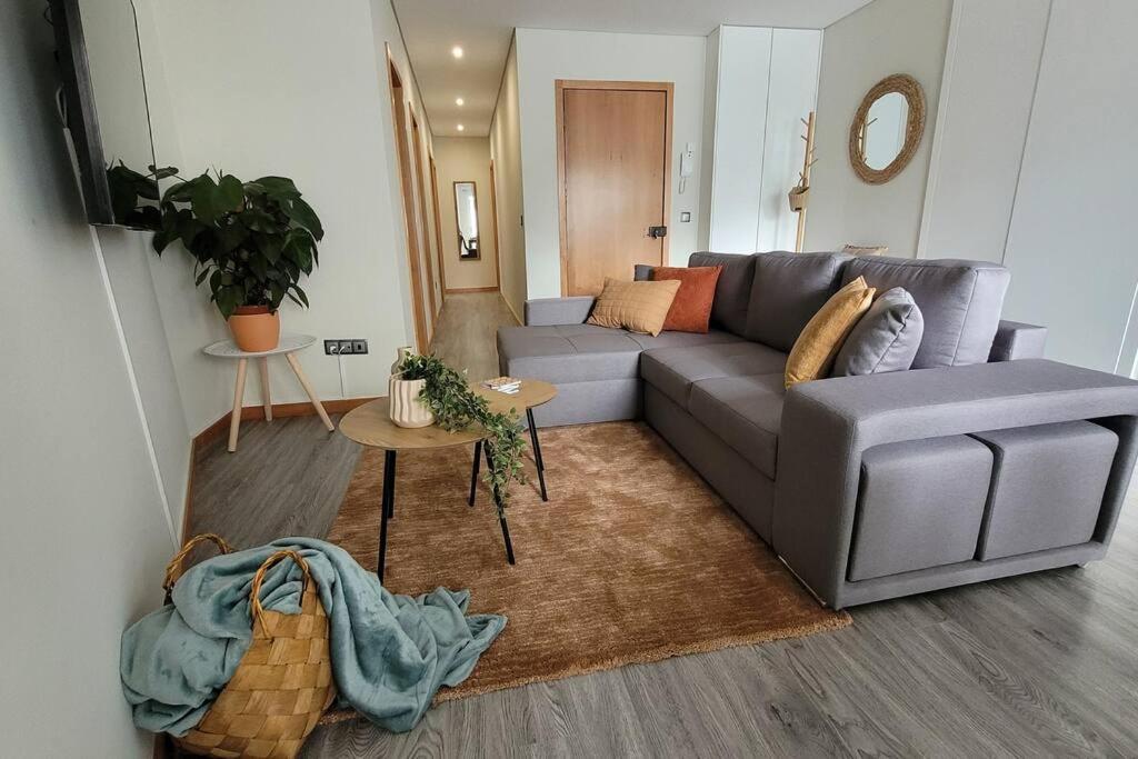 Ao Lado Da Estacao Do Metro! Apartment Vila Nova de Gaia Exterior foto